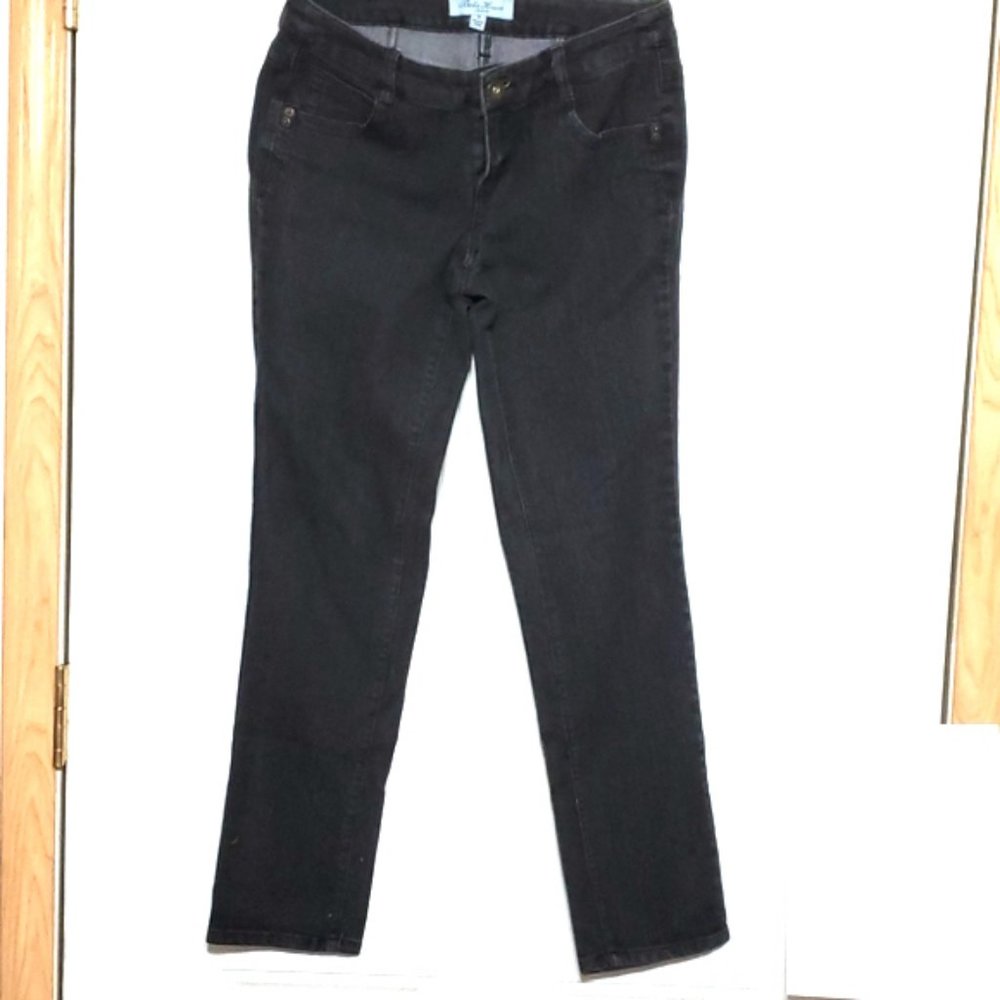 Black Beta House  Mid Rise Jeans 9